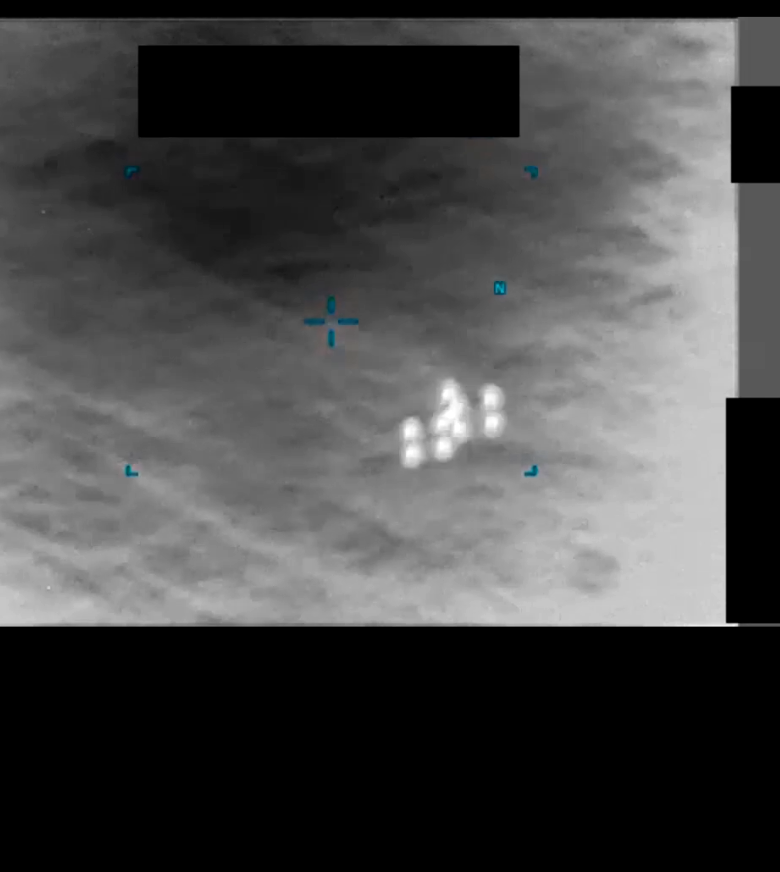DOW-UAP-PR097, "Hi-Res: [CALLSIGN] Observes UAP on 25SEP19 at 2135Z"